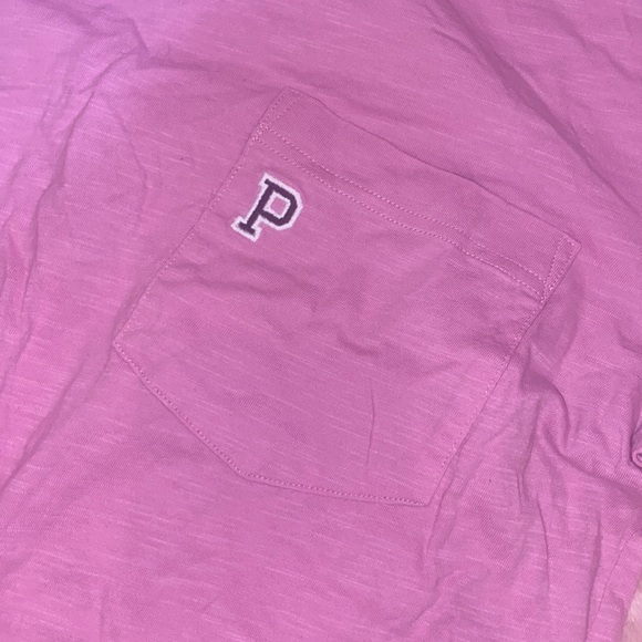 vs pink tee - Picture 2 of 2